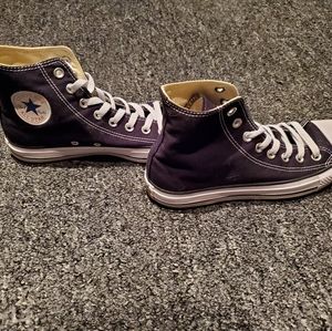 Black Converse Chuck Taylor High-top Shoes
